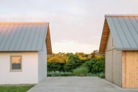 House at the Top of the Hill / Skupaj Arhitekti