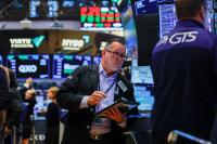 U.S. 10-Year Yield Tops 5.3% for First Time Since 2002