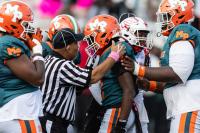 Chicago Public Schools cancels lower-level football games over unpaid referees but says varsity will play