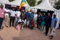 Lyon’s Congolese Press Their Embassy on Passports