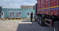 China's embrace of electric trucks shifts oil market