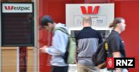 New Zealanders want to retain access to cash