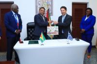 Guyana, Greece ink air services agreement