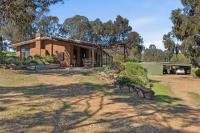 40 acres of lifestyle, privacy and stunning North East Victoria