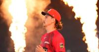 Australia call in two bolters for Tests with star hurt