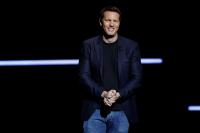 Paramount CEO Ellison asks CNN chief Thompson to stay after Warner Bros deal, source says
