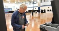 Champaign County clerk seeking more election judges