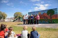 Arts group donates $40,000 for Redmond elementary programs