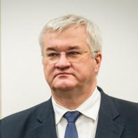 Ukraine to Seek Return of Usmanov and Fridman to EU Sanctions List