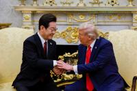 Trump unveils $200-billion South Korean investment in US; Seoul hedges on Alaska pipeline