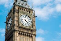 Government to open new refugee resettlement routes for Afghan women and Palestinians