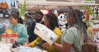 Long holiday boosts cross-border travel