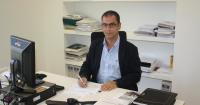 The mayor of Laredo removes from the local Government the councilor of Ola Cantabria for the visit to a brothel in China.