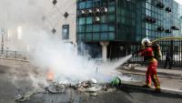 Student-police clashes continue in France amid widespread discontent