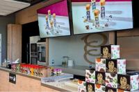Carmencita gives specialized training on spices to students of the Basque Culinary Center