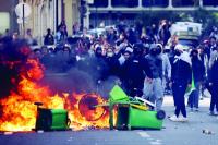 French schools shut as new violence erupts