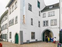 9 Swiss Art Museums Receive Federal Funding To Study Objects From Cameroon