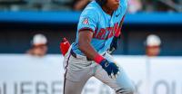 Arizona baseball outslugs Hermosillo in sloppy game to open fall schedule