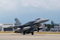Taiwan Receives First Two New F-16V Block 70 Fighter Jets