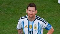 Lionel Messi arrives in Argentina with his family for final match