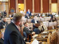 Iowa lawmakers approve bill allowing $1.4B in tax incentives for steel mill project