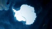 Antarctic snowfalls also respond to tropical climate and planetary waves
