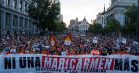 Thousands of people are already protesting in Valencia against the housing business.