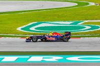 FIA announce Bahrain Grand Prix change after bollard mayhem