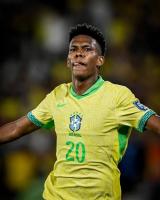 Brazil Thrash India 4-0 In International Fr
