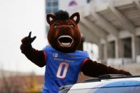 How to watch Boise State vs Utah State college football tonight: TV, odds