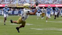 CJ Carr and running game help No. 3 Notre Dame beat North Carolina 37-26 for 15th straight win