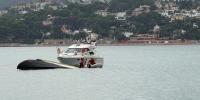 Dramatic Dénia rescue as electric sailboat belonging to Finnish couple is hauled from the water