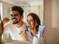 Science says people who use non dominant hand to brush teeth, have found a way to exercise brain and improve creativity that costs nothing