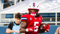 Leonard Farrow's 2 kickoff return TDs lead FAU's 66-10 rout of Texas Southern