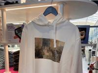 Expo souvenirs: Business or politics
