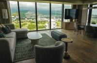 Hawaii’s first Hilton Club property debuts on Kaiulani Avenue