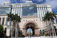 Kentucky Woman Sues Trump Over Alleged 1997 Rape at Florida Hotel With Epstein