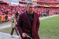 “Where Was This 20, 30, 40 Years Ago?”: 49ers Legend Criticizes NFL Over Late Recognition of Tony Gonzalez & Other Latino Players