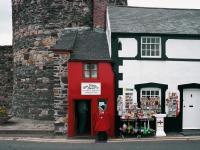 Britain’s “Smallest” House Is Only 72 Inches Wide