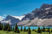 Canadian Rockies in 10 Days: Glacial Lakes, Wildlife and First Nations Culture from Vancouver to Calgary
