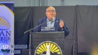 Power outage cuts Chamber gubernatorial debate short