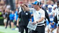 Kentucky football falls out of AP Top 25 despite overtime win at South Carolina