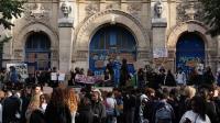France to close 500 schools as student protests escalate