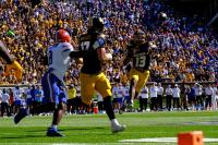 Caleb Goodie makes his two catches count against Florida