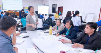 What helps teachers support student learning in Lao PDR?