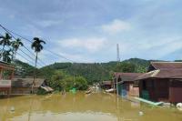 Rescue teams request ceasefire in flood-hit Tanintharyi Region after Myanmar military airstrikes