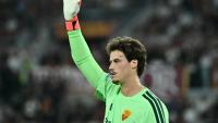 The top European goalkeeper with no home