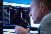 Energy stocks push TSX lower