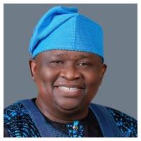 World Teachers’ Day: Ogun APC guber candidate, hails Nigeria teachers