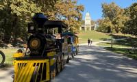 After 70 years, an electric tourist train returns to Zagreb’s Maksimir Park
